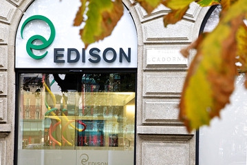 U.S. Says Edison International Exits Iran, Wall Street Journal reports