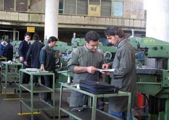  Iran plans to slash unemployment rate to 7% by 2015