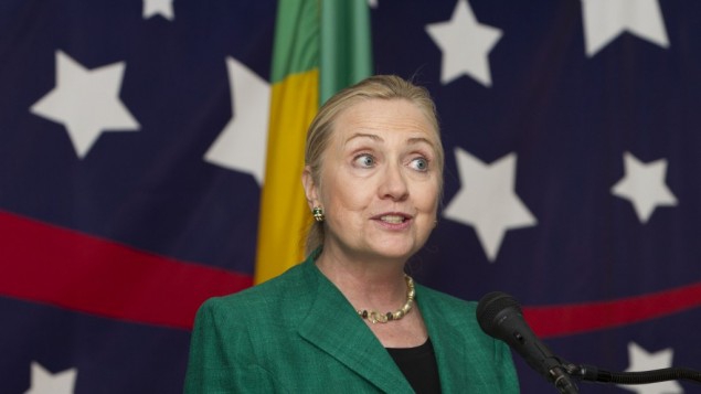 Clinton: Iran has a right to peaceful nuclear power