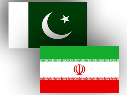 Pakistan ignores U.S. pressure, signs barter trade deal with Iran