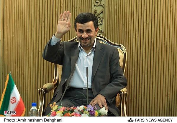 Ahmadinejad says Iran will defend itself from any attack