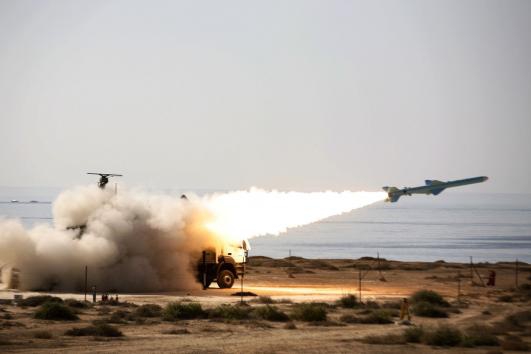 Iran begins new military exercises