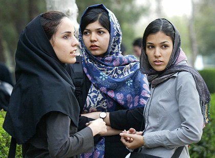 Iranian lawmakers consider curtailing women