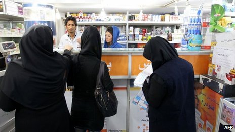 Iran sanctions disrupt medicine supplies 