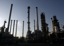Iran to build more oil storage as sanctions bite - Press TV