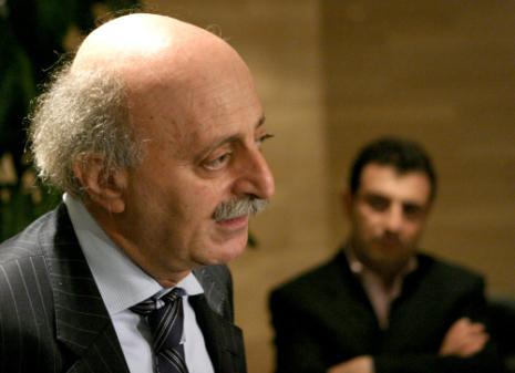 Jumblatt opposes using Lebanon as Iranian battleground