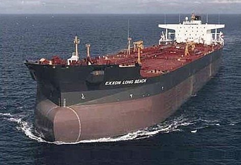 Iran tanker cargo investigated off Greek Coast amid EU ban 