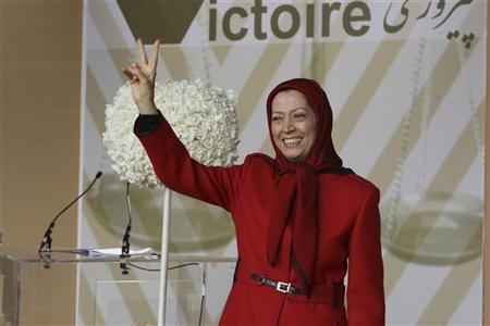 Iranian dissident and French lawmakers urge new policy on Iran
