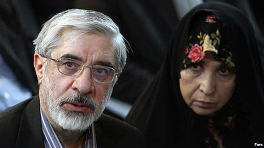 Iran prosecutor questions opposition leader