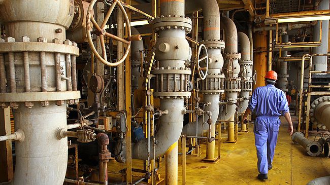 Iran experts proved inefficiency of anti-Iran sanctions: Iran oil min.