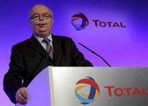  Analysis: Total CEO safe as investors prioritize profits over Iran bribery case
