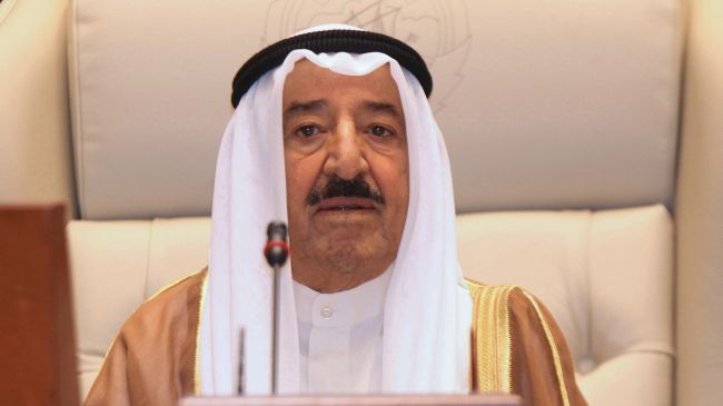 Kuwait emir pardons jailed opposition members