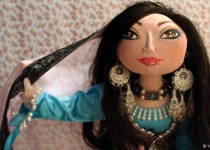 Photos: Iranian Dolls designed based on One Thousand and One Nights tales  <img src="https://cdn.theiranproject.com/images/picture_icon.png" width="16" height="16" border="0" align="top">