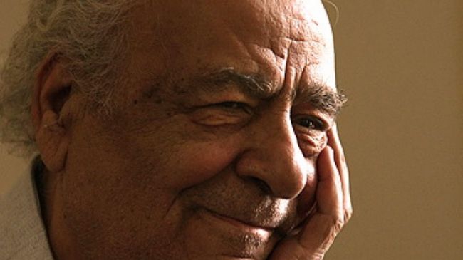 Iran pays tribute to poet Moshfeq Kashani
