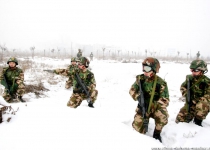 Iran, Kazakhstan discuss army cooperation