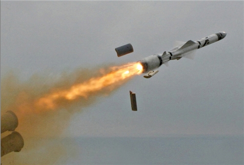 Expert: Syrias supersonic Yakhont and Iskandar missiles deterring US naval attack