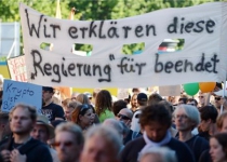 Thousands protest NSA spying in Berlin