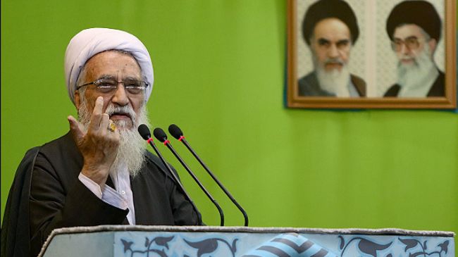 Iranian cleric cautions enemies of Syria against military intervention