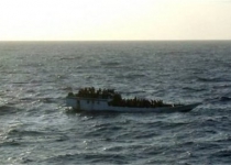 Hundreds of Syrians rescued off Italian shores