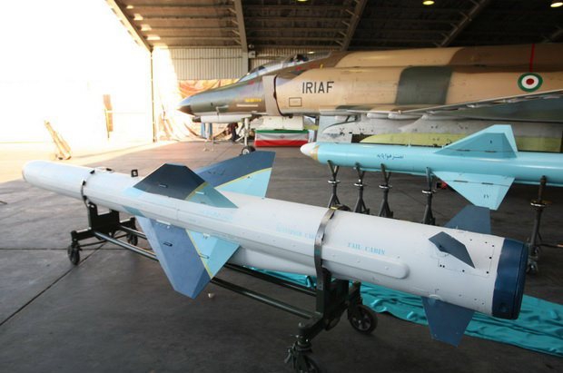 Iran unveils new air-launched missiles