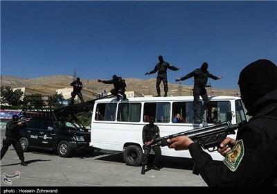 Iran trains foreign police forces