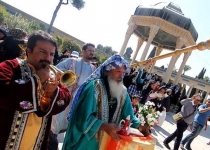 Photos : Iranians commemorate national day of Hafez  <img src="https://cdn.theiranproject.com/images/picture_icon.png" width="16" height="16" border="0" align="top">