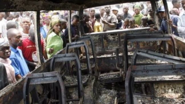 17 die in Nigeria bus accident