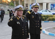 Kazakh navy commander meets Iranian navys fourth zone commander