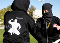 Photos : Iranian women Ninjutsu practitioners  <img src="https://cdn.theiranproject.com/images/picture_icon.png" width="16" height="16" border="0" align="top">