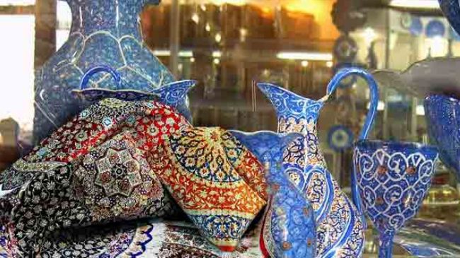Iranian art exhibit warmly received in Turkish city