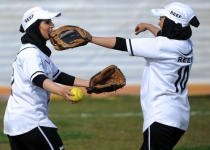 Photos: Iran women softball tournament in Isfahan  <img src="https://cdn.theiranproject.com/images/picture_icon.png" width="16" height="16" border="0" align="top">