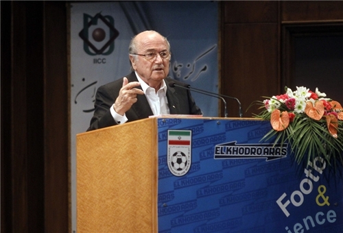 Blatter: FIFA to return Irans frozen assets