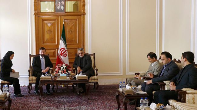 Iran efforts to resolve regional conflicts praised