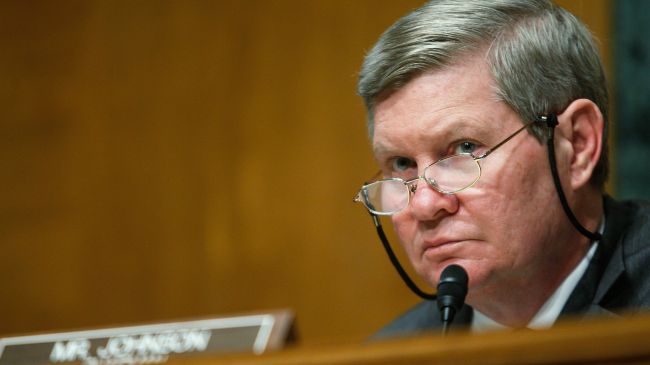 Senate panel to move ahead with Iran sanctions