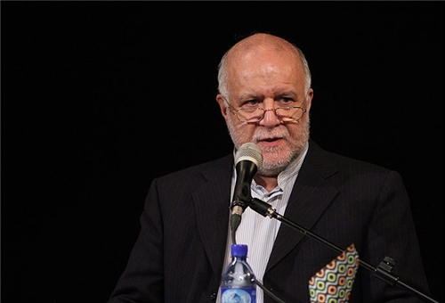 Zanganeh rejects rumors about threats to step down