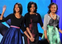 Barack and Michelle Obama restrict Facebook for their daughters