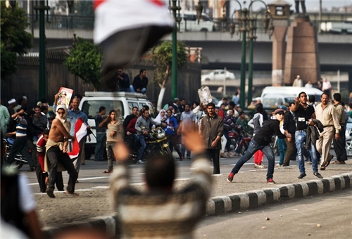 Five killed in Egypt as police attack protesters