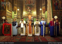 Photos: Iranian Christians celebrate New Year in Vank church of ISfahan, Iran  <img src="https://cdn.theiranproject.com/images/picture_icon.png" width="16" height="16" border="0" align="top">