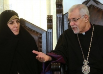 Photos: Vice President for Women and Family Affairs Molaverdi meets Armenian Archbishop in Tehran  <img src="https://cdn.theiranproject.com/images/picture_icon.png" width="16" height="16" border="0" align="top">