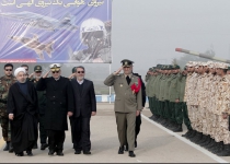 Photos: Rouhani attendes military exercise in Khuzestan  <img src="https://cdn.theiranproject.com/images/picture_icon.png" width="16" height="16" border="0" align="top">