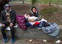 Photos: Syrian refugees in Istanbul, Turkey  <img src="https://cdn.theiranproject.com/images/picture_icon.png" width="16" height="16" border="0" align="top">