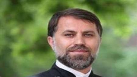 Assyrian priest: Islamic Revolution leads to progress of religious minorities