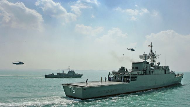 Iran Navy repels pirate attacks in free seas