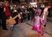 Photos: Iranian new year traditions and symbols, Hajji Firuz  <img src="https://cdn.theiranproject.com/images/picture_icon.png" width="16" height="16" border="0" align="top">