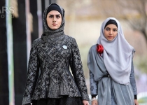 Photos: Islamic fashion festival kicks off in Tehran  <img src="https://cdn.theiranproject.com/images/picture_icon.png" width="16" height="16" border="0" align="top">