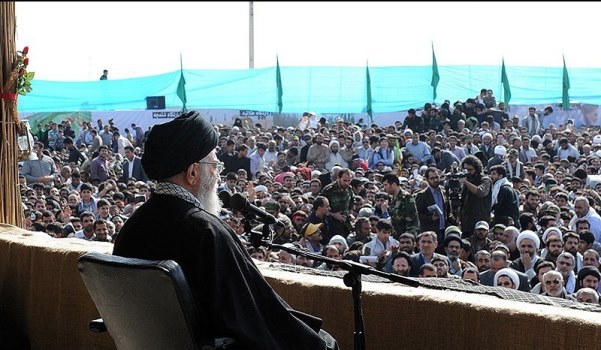Supreme Leader lauds sacrifices made in Sacred Defense years