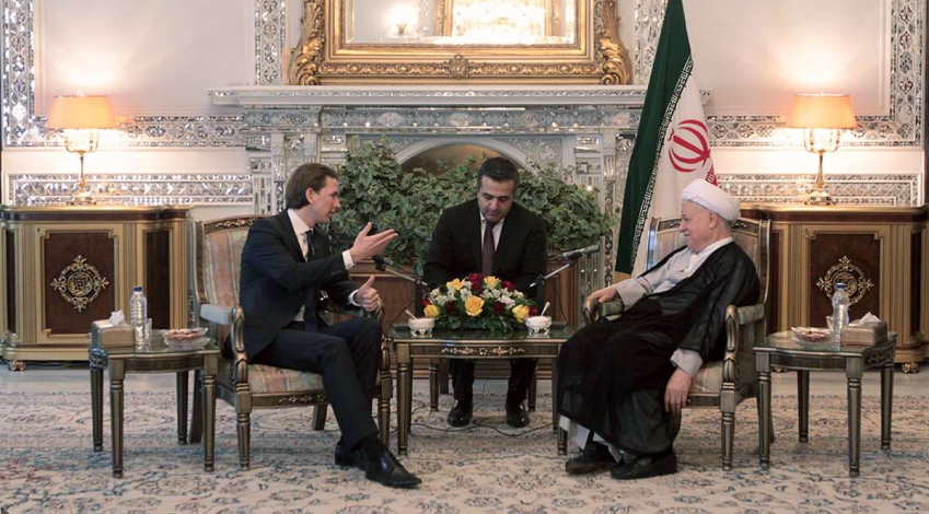 Rafsanjani: Wise leaders favor ties with Iran