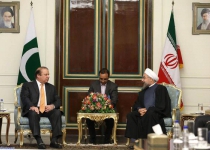 President Rouhani confers with Pakistani PM