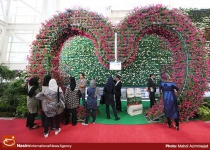 Photos: Tehran flower show opens  <img src="https://cdn.theiranproject.com/images/picture_icon.png" width="16" height="16" border="0" align="top">