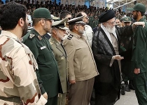 Photos: Supreme Leader at graduation ceremony of IRGC cadets  <img src="https://cdn.theiranproject.com/images/picture_icon.png" width="16" height="16" border="0" align="top">